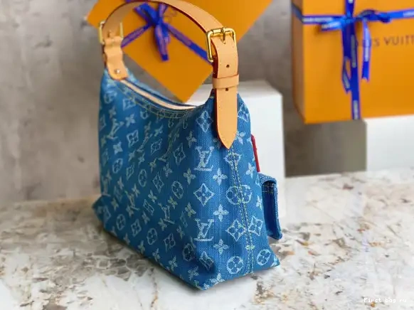 First bag ru VUITTON LOUIS VINTAGE DENIM 0522